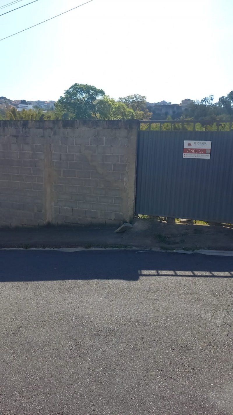 Terreno - Venda - Santana - Varginha - MG